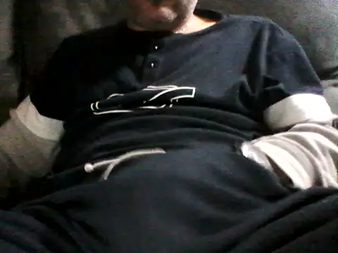 Snapshot of daky_86 chatting on 10.26.25 daky 86 online show from 10.26.25