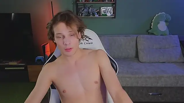 TeddyLiLboy online show from 10.17.25