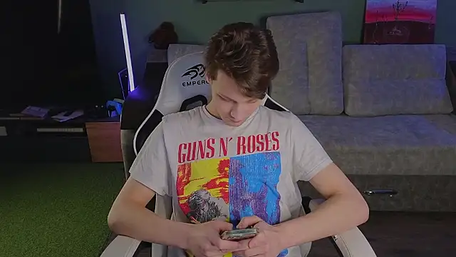 TeddyLiLboy online show from 03.22.26