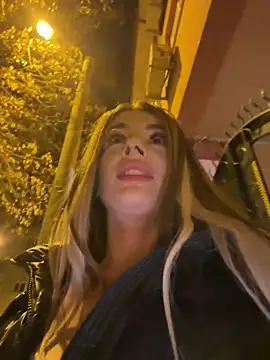 Snapshot of IsabellaEtthan chatting on 02.23.25 IsabellaEtthan online show from 02.23.25