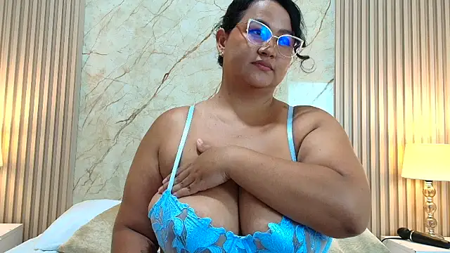 IsabellMendez  online show from 08.04.26
