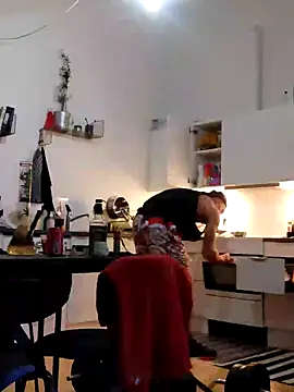 Snapshot of eltoulou chatting on 01.11.25 eltoulou online show from 01.11.25