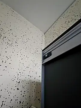 Snapshot of eltoulou chatting on 01.14.25 eltoulou online show from 01.14.25