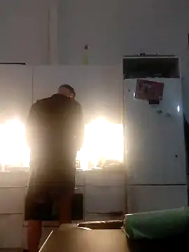 Snapshot of eltoulou chatting on 01.24.25 eltoulou online show from 01.24.25