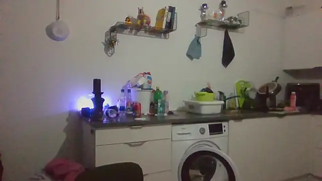 Snapshot of eltoulou chatting on 01.25.25 eltoulou online show from 01.25.25