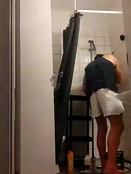 Snapshot of eltoulou chatting on 01.30.25 eltoulou online show from 01.30.25