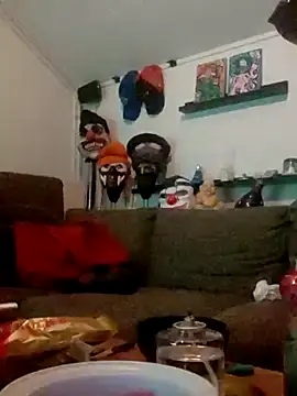 Snapshot of eltoulou chatting on 02.01.25 eltoulou online show from 02.01.25