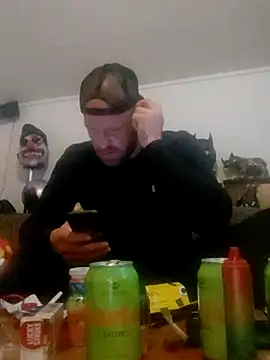 Snapshot of eltoulou chatting on 02.16.25 eltoulou online show from 02.16.25