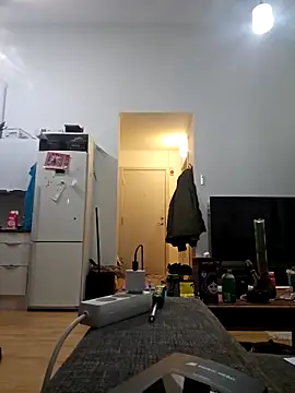 Snapshot of eltoulou chatting on 02.26.25 eltoulou online show from 02.26.25