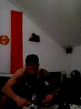 Snapshot of eltoulou chatting on 03.02.25 eltoulou online show from 03.02.25