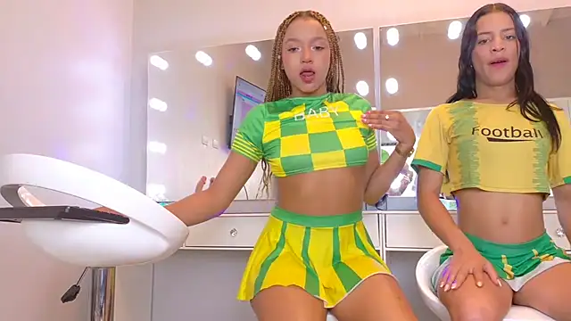 Snapshot of chocolatecrememia chatting on 03.05.26 chocolatecrememia online show from 03.05.26