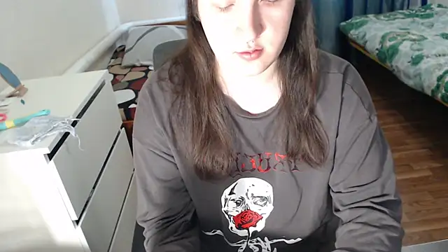 EvaMiron online show from 12.19.25