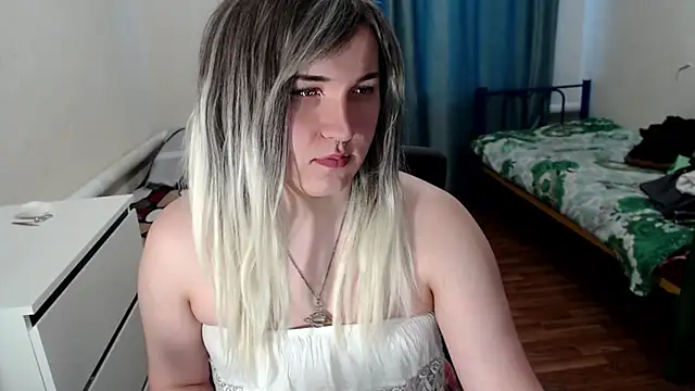 EvaMiron online show from 02.28.26