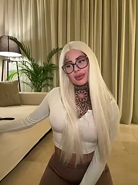 Snapshot of bambixboo chatting on 01.16.26 bambixboo online show from 01.16.26