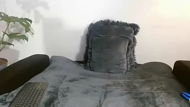 Keket Smitth online show from 01.20.25