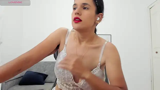 natalia curvy1 online show from 06.23.26
