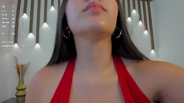 Snapshot of megan_cooper28 chatting on 09.15.25 megan cooper28 online show from 09.15.25
