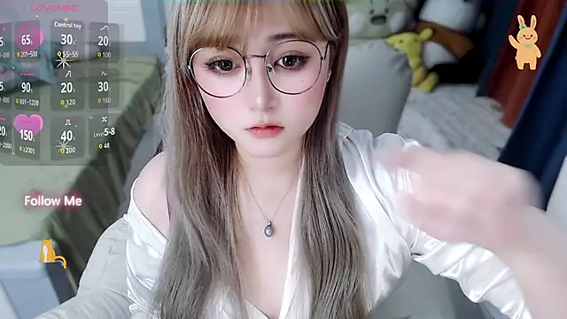 Snapshot of Sweet-18wanwan chatting on 09.29.25 Sweet-18wanwan online show from 09.29.25