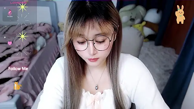 Snapshot of Sweet-18wanwan chatting on 10.22.25 Sweet-18wanwan online show from 10.22.25