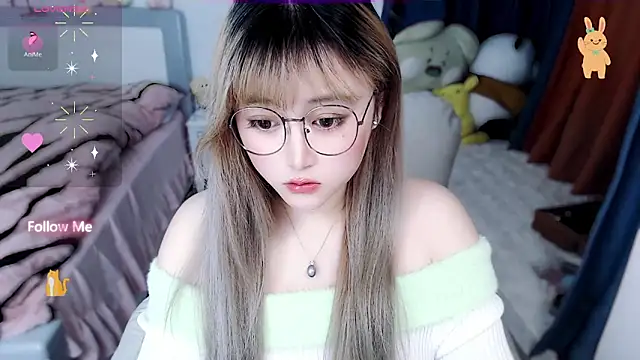 Snapshot of Sweet-18wanwan chatting on 10.23.25 Sweet-18wanwan online show from 10.23.25