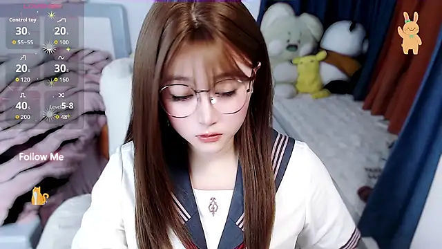 Snapshot of Sweet-18wanwan chatting on 11.05.25 Sweet-18wanwan online show from 11.05.25