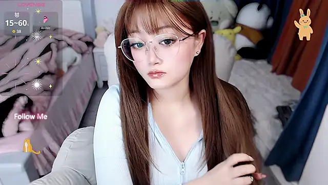 Snapshot of Sweet-18wanwan chatting on 11.08.25 Sweet-18wanwan online show from 11.08.25