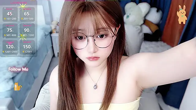 Snapshot of Sweet-18wanwan chatting on 12.14.25 Sweet-18wanwan online show from 12.14.25