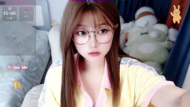 Snapshot of Sweet-18wanwan chatting on 03.22.26 Sweet-18wanwan online show from 03.22.26