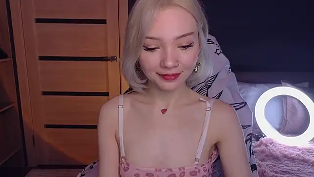 SandraBoyl online show from 01.24.25