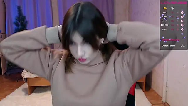 Snapshot of Daniela_Cooperr chatting on 12.15.25 Daniela Cooperr online show from 12.15.25