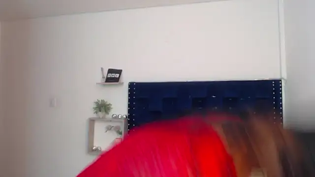 SaraApril 1 online show from 02.08.25