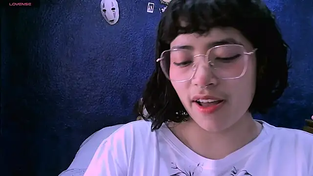 NinaYellow online show from 01.16.25