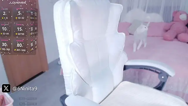 PimChanOK online show from 02.25.25