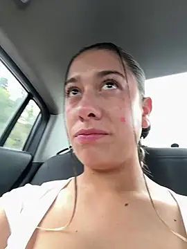 Snapshot of Enyeld_ruru chatting on 03.30.26 Enyeld ruru online show from 03.30.26