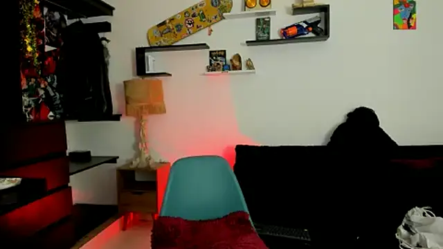 Tom Krakow online show from 02.22.25