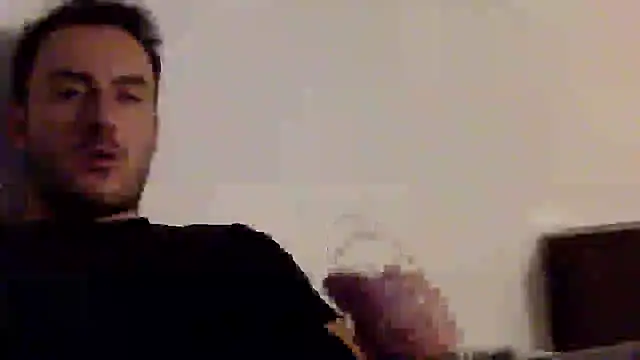 Snapshot of mainnrd chatting on 01.27.25 mainnrd online show from 01.27.25