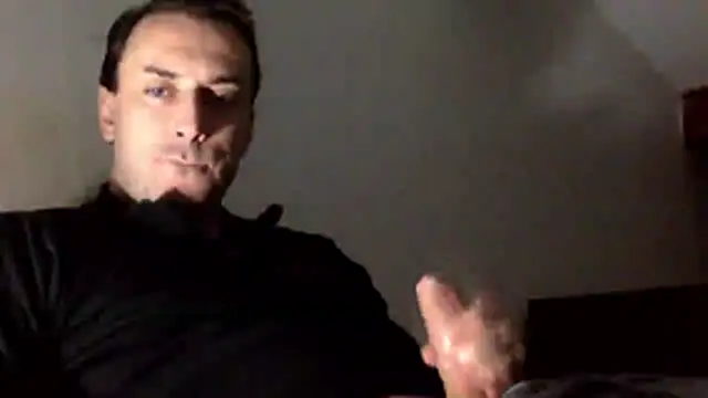 Snapshot of mainnrd chatting on 02.19.26 mainnrd online show from 02.19.26