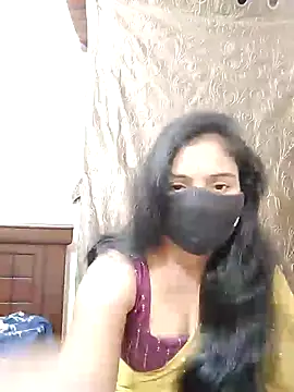 Snapshot of Keerthi-Telugu chatting on 04.20.26 Keerthi-Telugu online show from 04.20.26