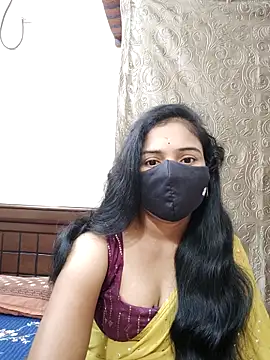 Snapshot of Keerthi-Telugu chatting on 04.23.26 Keerthi-Telugu online show from 04.23.26