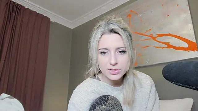 Lisaonthemoon online show from 12.29.24