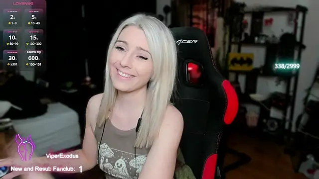 Lisaonthemoon online show from 03.19.25