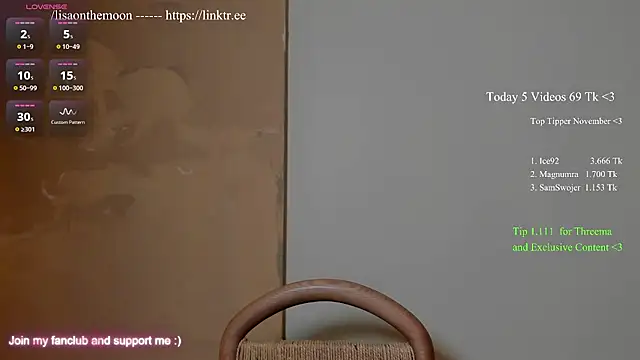 Lisaonthemoon online show from 11.16.25