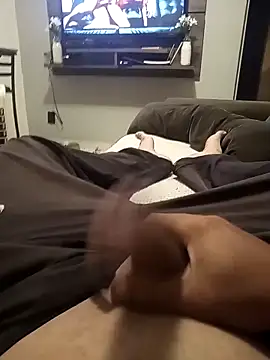 Snapshot of dredre1069 chatting on 02.16.25 dredre1069 online show from 02.16.25