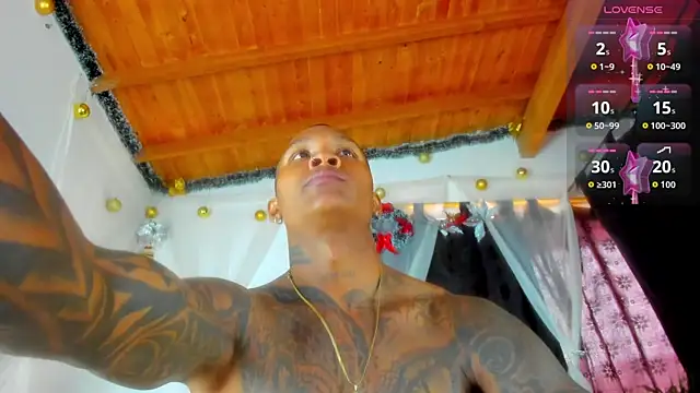 Snapshot of esteveen_ortegas_ chatting on 01.06.26 esteveen ortegas online show from 01.06.26