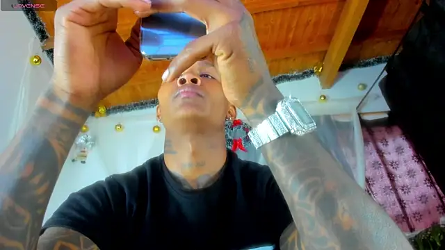 Snapshot of esteveen_ortegas_ chatting on 01.13.26 esteveen ortegas online show from 01.13.26