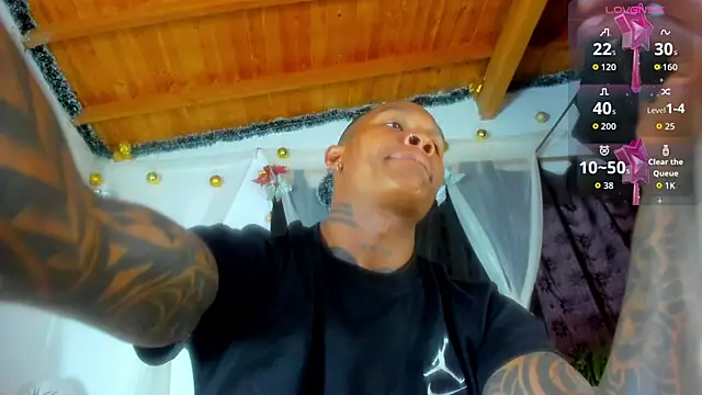 Snapshot of esteveen_ortegas_ chatting on 01.14.26 esteveen ortegas online show from 01.14.26