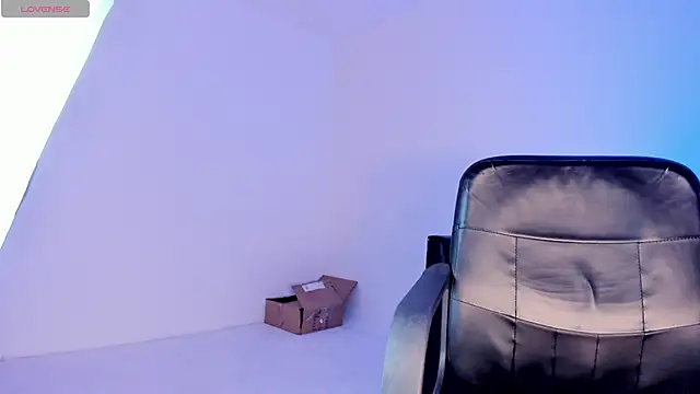 alicee smithh1 online show from 12.02.25