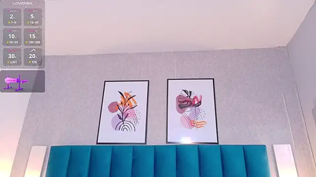 CheneellLorens online show from 09.15.25