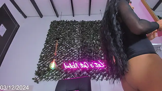 Snapshot of Brianna_Stars chatting on 12.03.24 Brianna Stars online show from 12.03.24