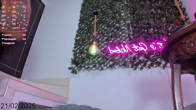 Snapshot of Brianna_Stars chatting on 02.22.25 Brianna Stars online show from 02.22.25